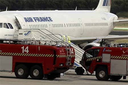 Desvían dos vuelos de EEUU con destino París por amenazas de bomba